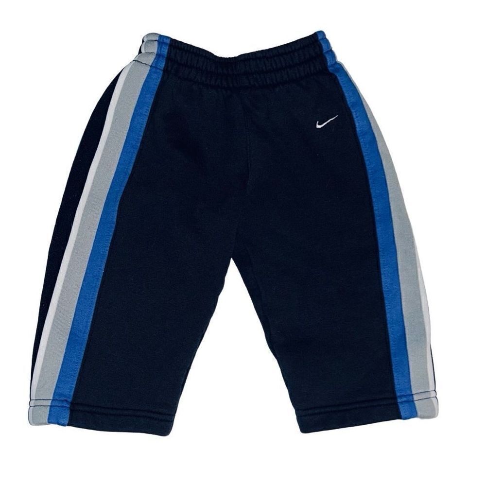 Boys black Nike sweatpants size 12 months